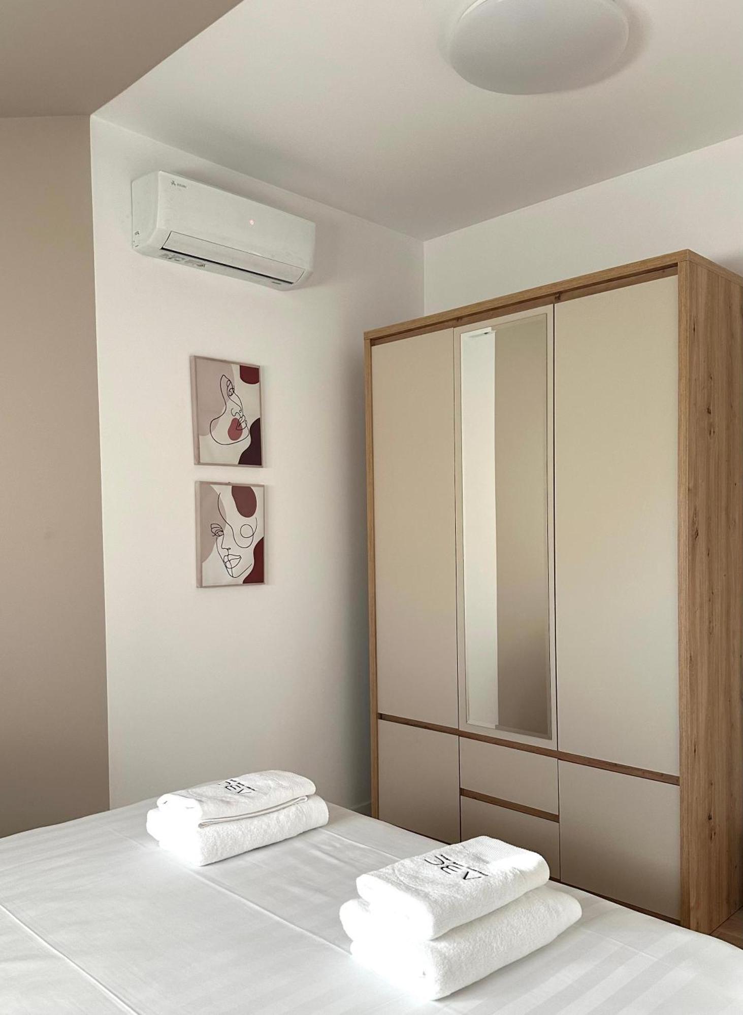טיראנה Abc Apartment Blloku Center מראה חיצוני תמונה